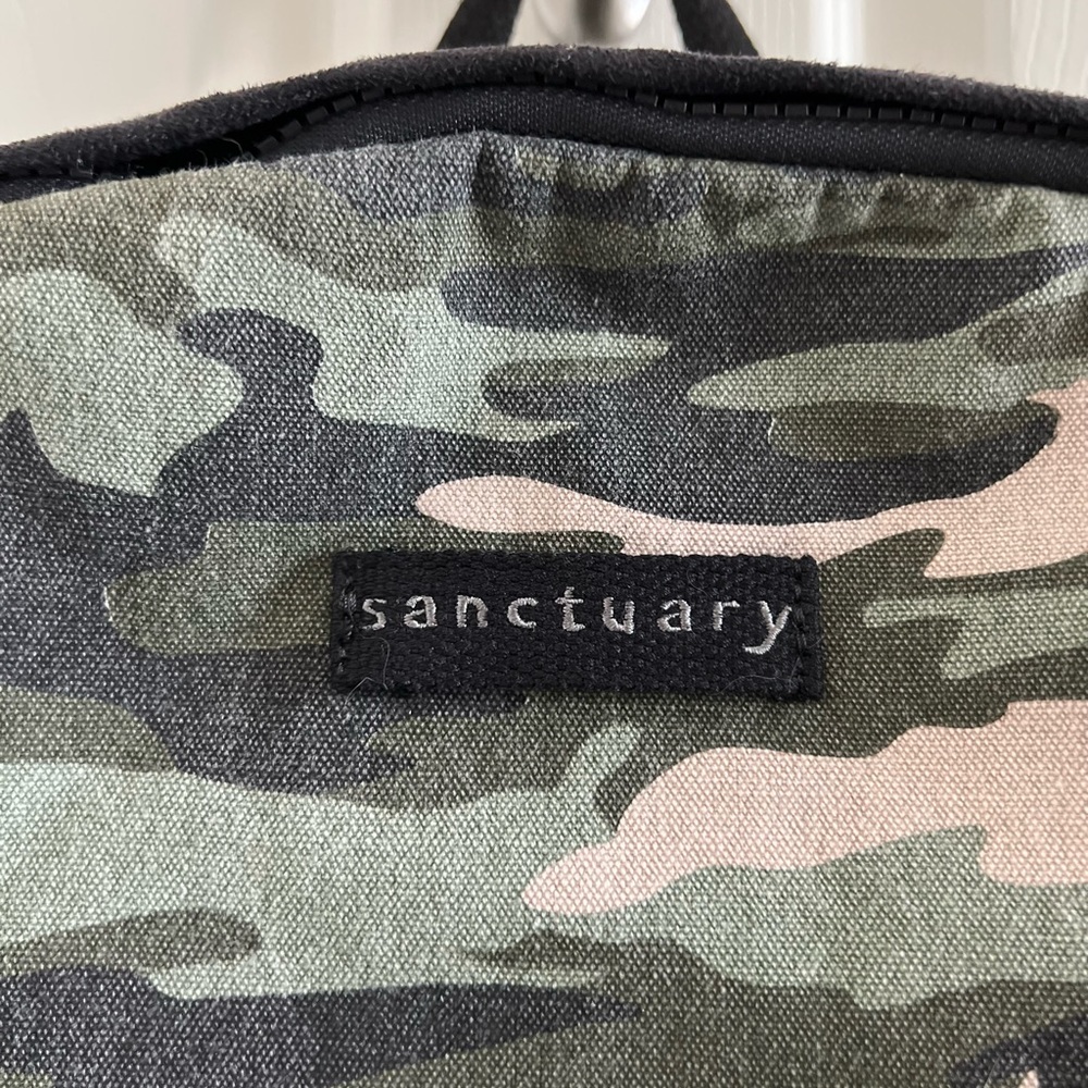 Sanctuary backpack - Picture 2 of 9